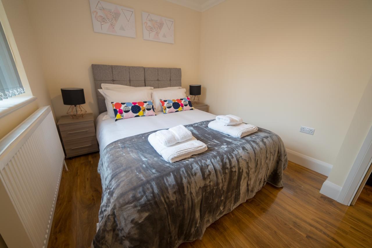 London Heathrow Serviced Apartments Ashford  Екстер'єр фото