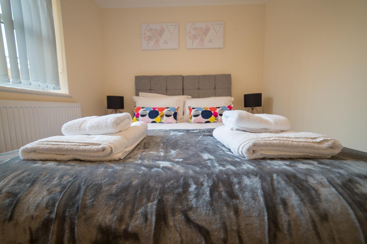 London Heathrow Serviced Apartments Ashford  Екстер'єр фото