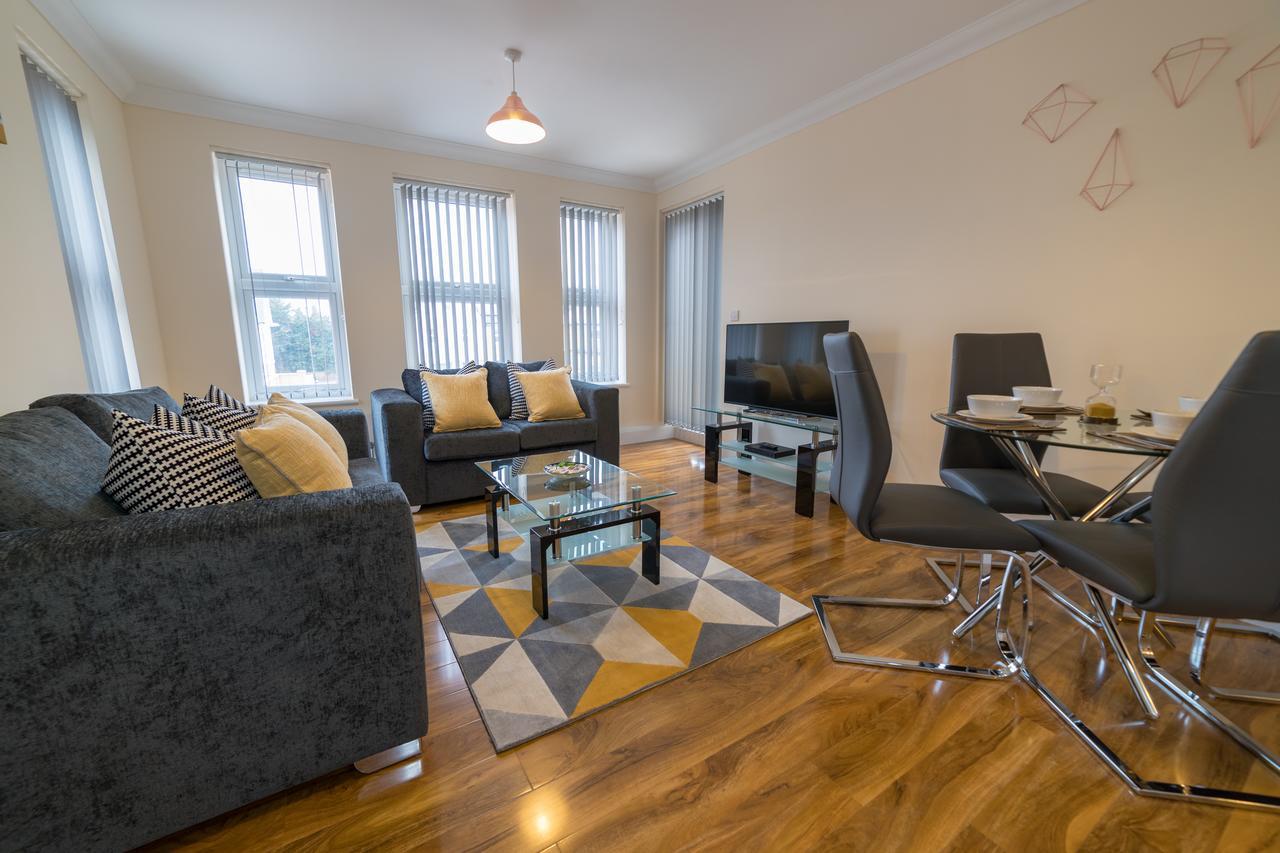 London Heathrow Serviced Apartments Ashford  Екстер'єр фото