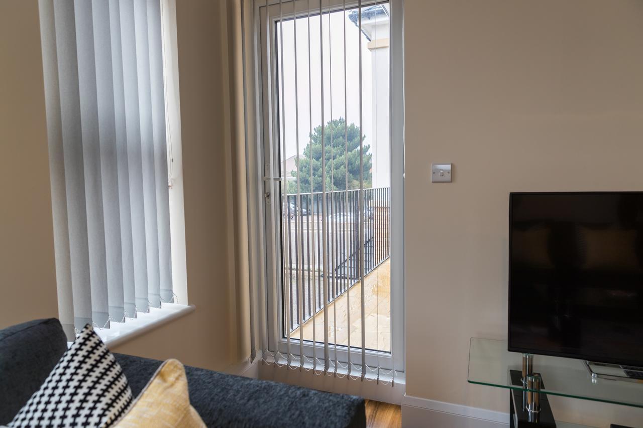 London Heathrow Serviced Apartments Ashford  Екстер'єр фото